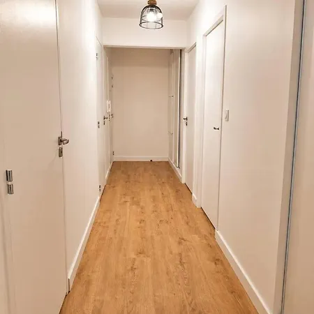 T3 Neuf Avec Terrasse A Saint-lary Centre Apartment *